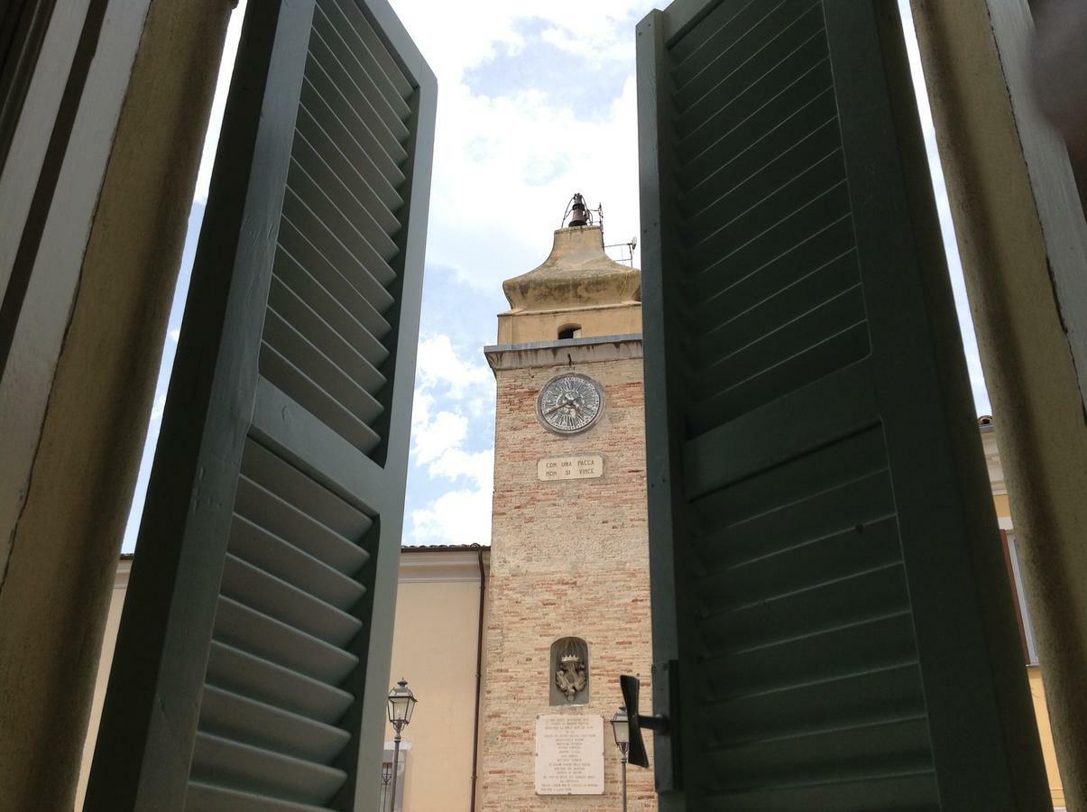 Bellavista Bike Stop Spoltore Bagian luar foto